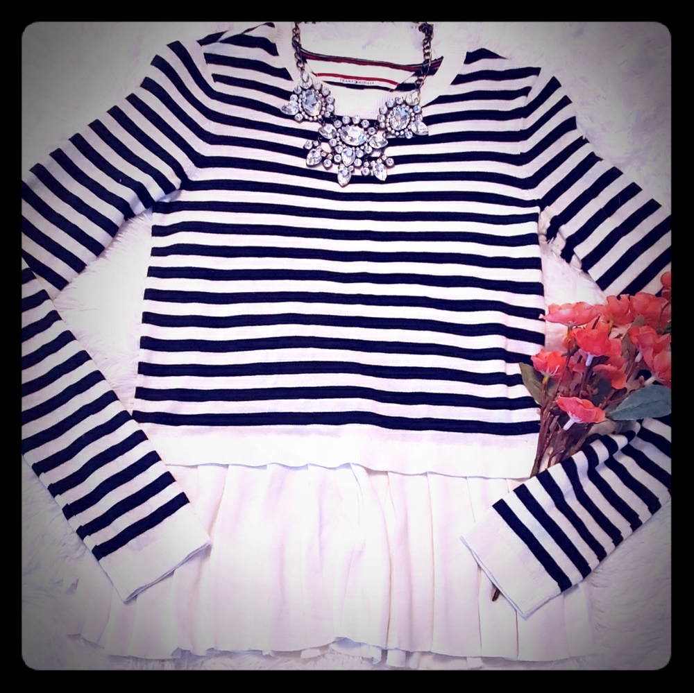 Tommy Sweater NWT